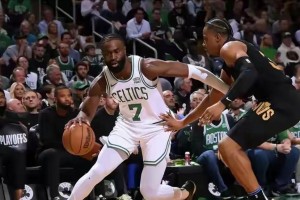 星空体育下载-NBA常规赛凯尔特人主场114-98战胜76人 马克西空砍33分