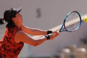 星空体育下载-中国金花法网表现低于预期 王欣瑜取得最大突破