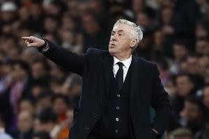 星空体育下载-马卡报：皇马后防线存在很大问题，最近3场比赛丢了8个球