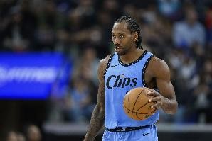 帕金斯谈小卡：合同都是经纪人谈 球员只管签字 我从没看过我合同